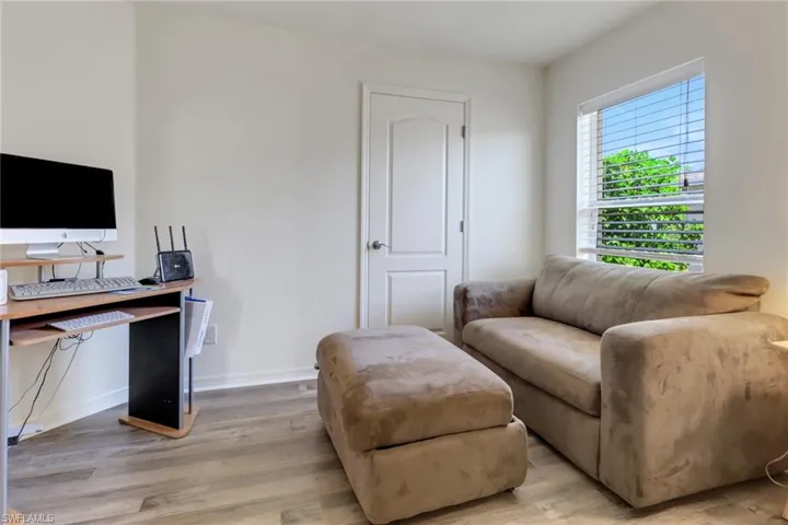 1509 SW 17th  PL, Cape Coral, FL 33991