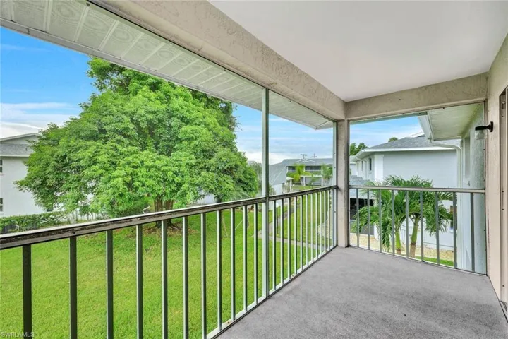 5023 Sw 16th Pl # 202, Cape Coral Fl 33914