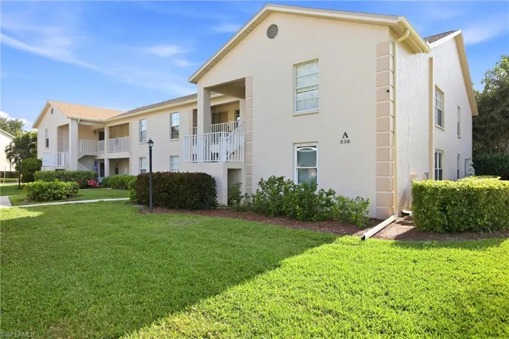 338 Bradstrom Cir 104a, Naples, Florida 34113