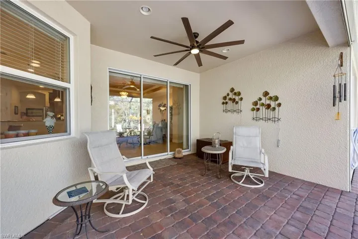 View of patio / terrace with ceiling fan