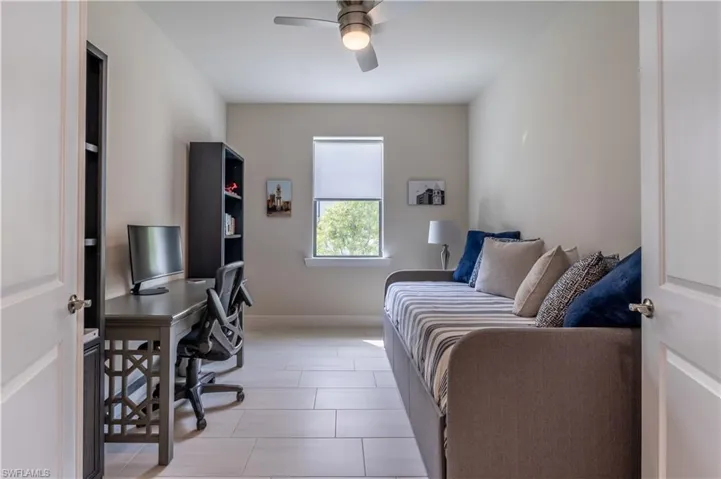 6727 Pennyroyal Dr, Naples, Florida 34114