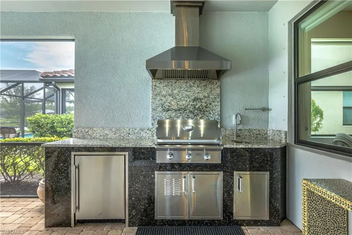 6727 Pennyroyal Dr, Naples, Florida 34114