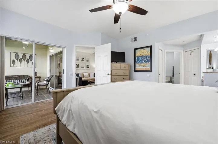 28068 Cavendish Ct 2303, Bonita Springs, Florida 34135