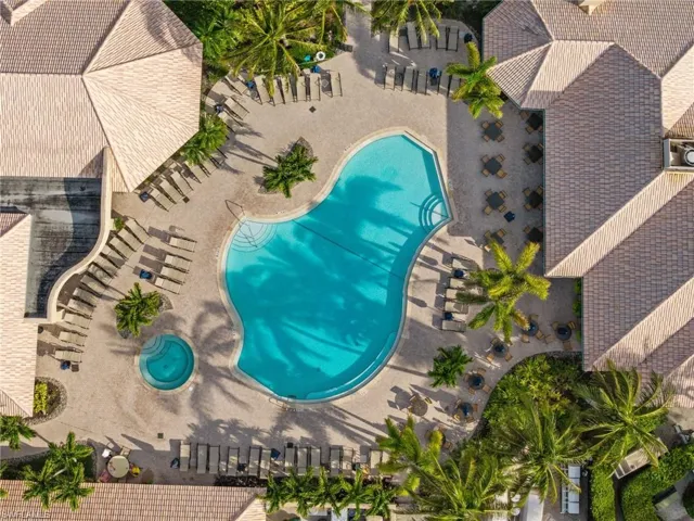 28068 Cavendish Ct 2303, Bonita Springs, Florida 34135
