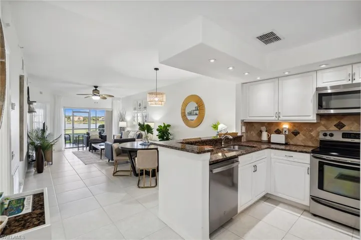 28068 Cavendish Ct 2303, Bonita Springs, Florida 34135