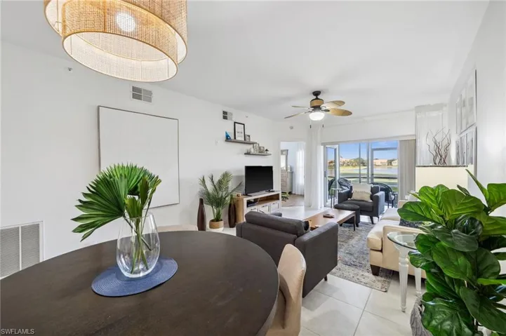 28068 Cavendish Ct 2303, Bonita Springs, Florida 34135
