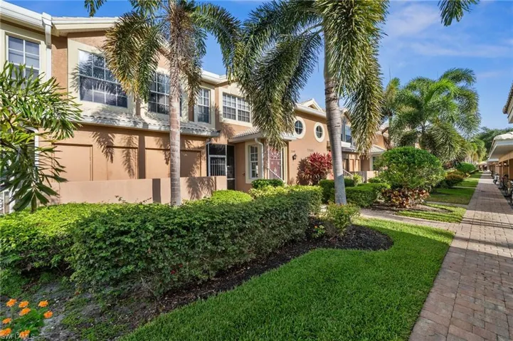 28068 Cavendish Ct 2303, Bonita Springs, Florida 34135