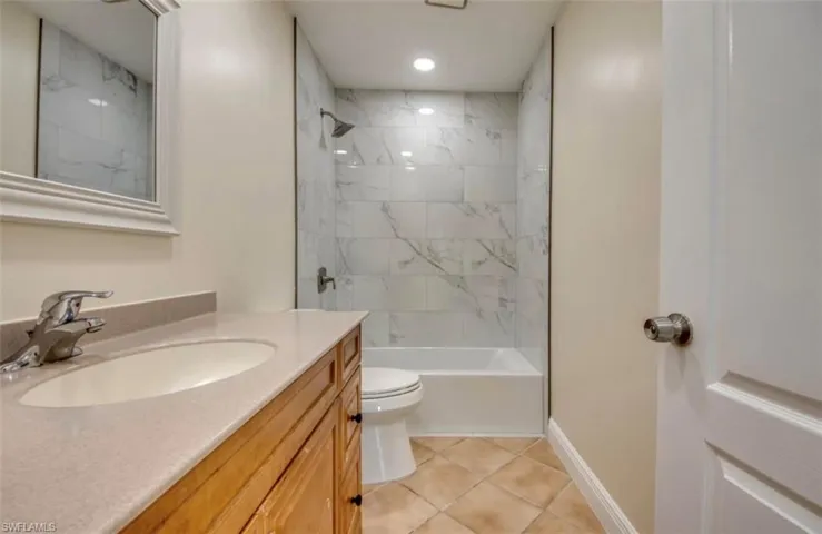 528 Sw 25th Ter, Cape Coral, Florida 33914