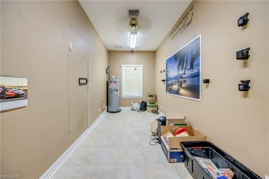 16810 Useppa Oaks LN, North Fort Myers, FL 33917,2025000330