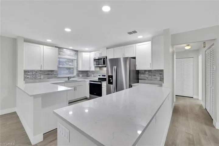 265 Georgetown Blvd 60, Naples, Florida 34112