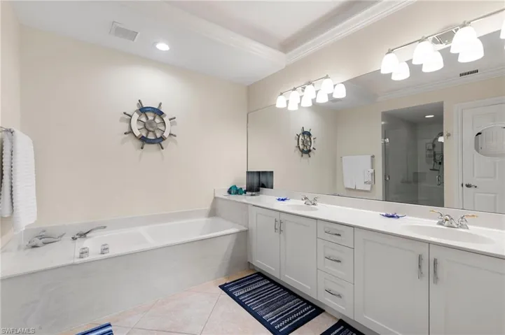 Double sinks and separate water closet