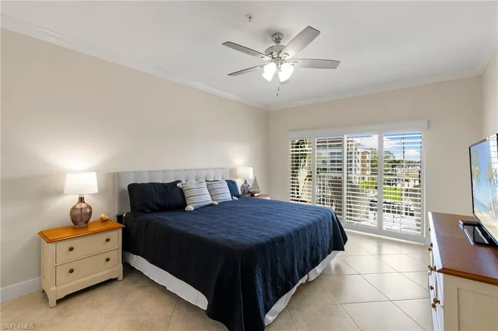 Spacious primary, plantation shutters, access lanai