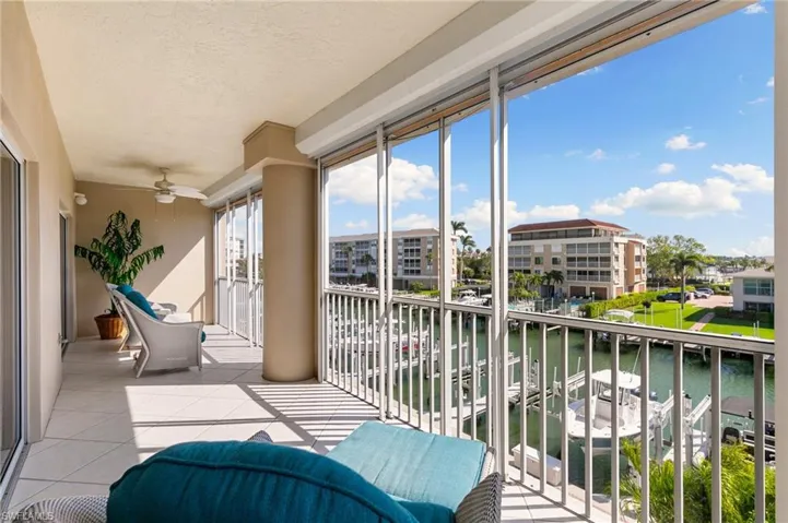 Large screened lanai with canal view