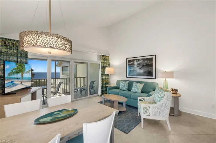 Living/Dining Combo