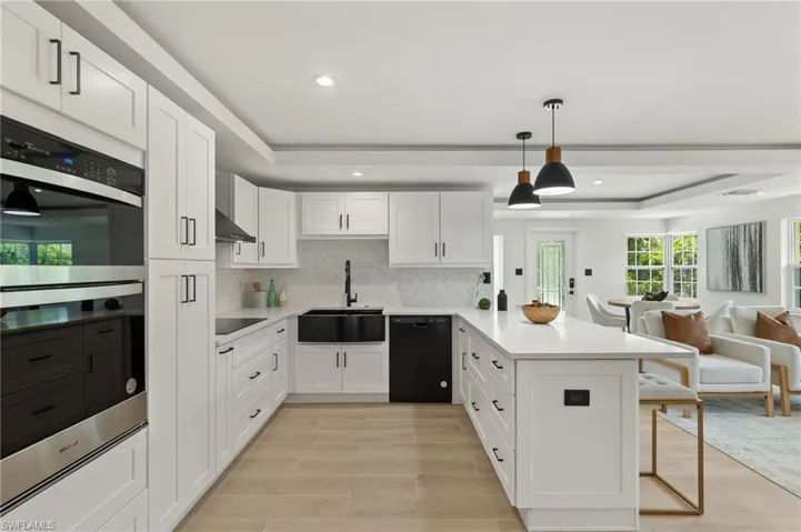 3489 Seagrape Ave, Naples, Florida 34104
