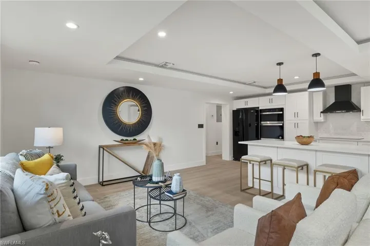3489 Seagrape Ave, Naples, Florida 34104