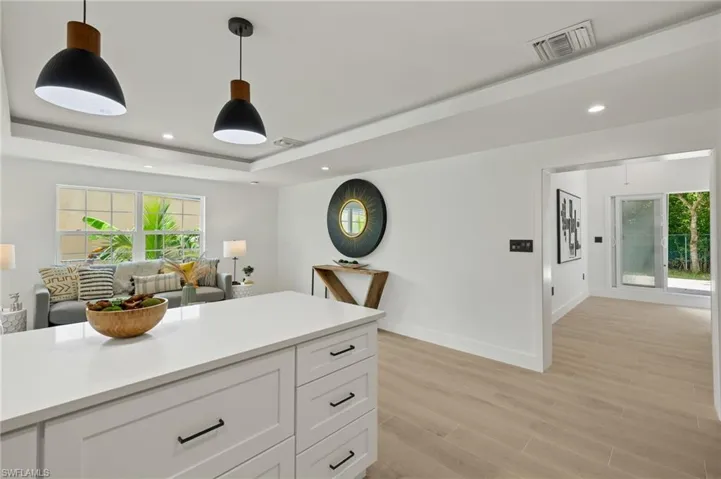 3489 Seagrape Ave, Naples, Florida 34104