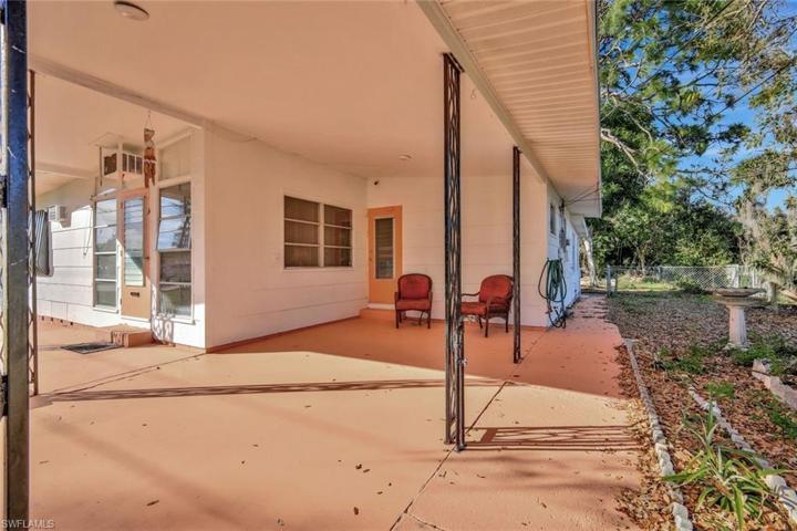 1802  Marilyn  DR, North Fort Myers, FL 33917