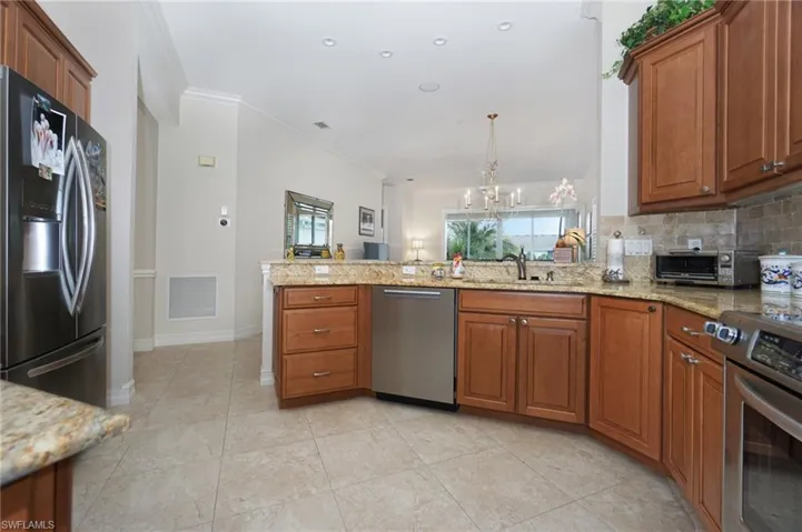 795 Bentwater Cir # 204, Naples Fl 34108