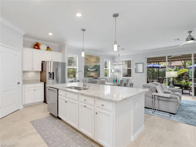 Open-concept Kitchen/great room