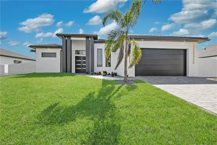 2318 SW 16th TER, CAPE CORAL FL 33991
