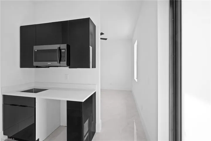 2318 SW 16th TER, CAPE CORAL FL 33991