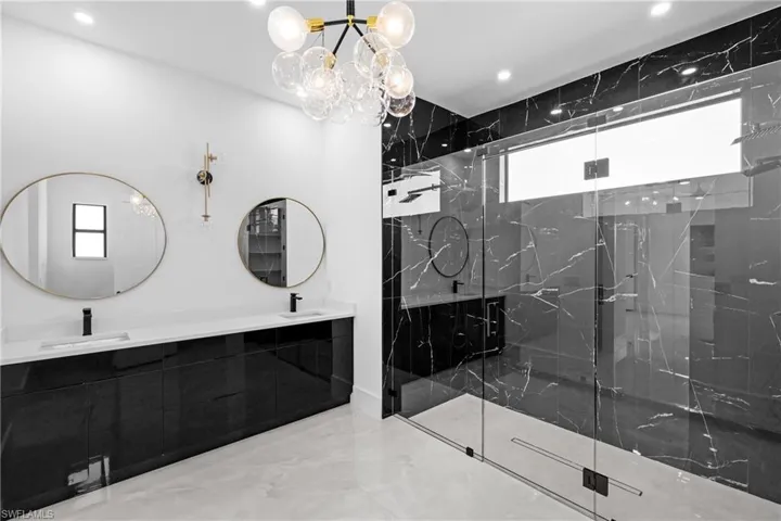 2318 SW 16th TER, CAPE CORAL FL 33991