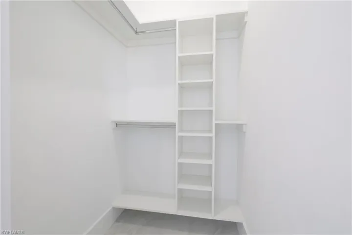 2318 SW 16th TER, CAPE CORAL FL 33991