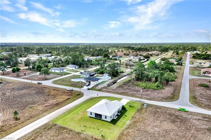 927  Manresa S AVE, Lehigh Acres, FL 33974