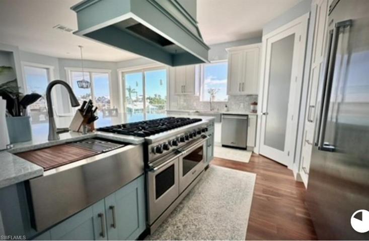 3538  Rita  LN, ST. JAMES CITY, FL 33956