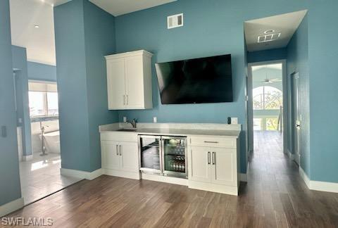 3538  Rita  LN, ST. JAMES CITY, FL 33956