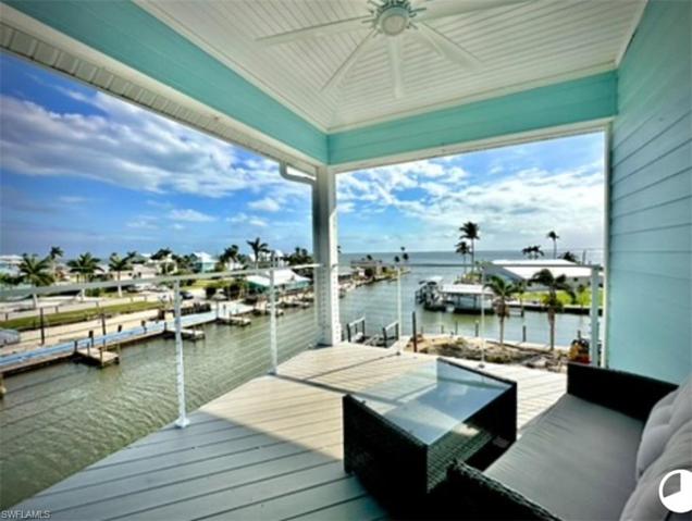 3538  Rita  LN, ST. JAMES CITY, FL 33956