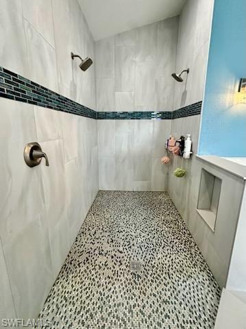 3538  Rita  LN, ST. JAMES CITY, FL 33956