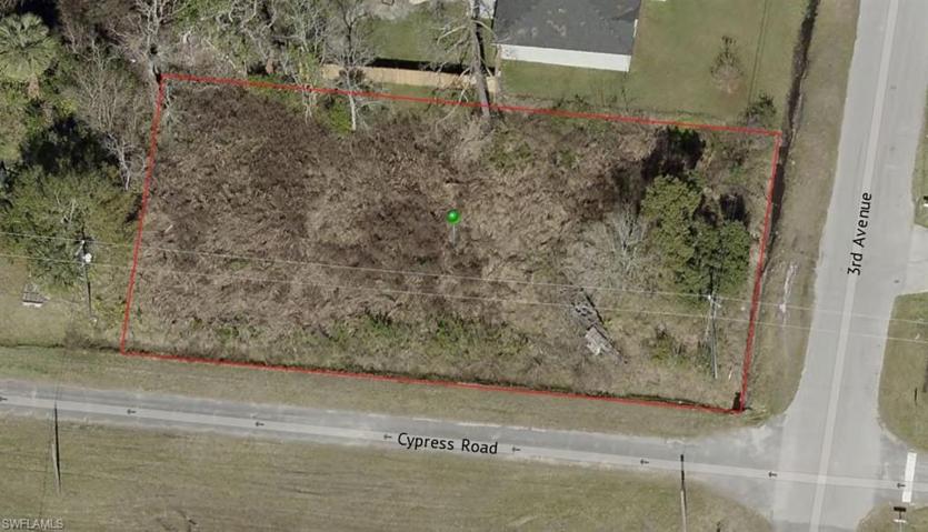 1706  3RD  AVE, DE LAND, FL 32724
