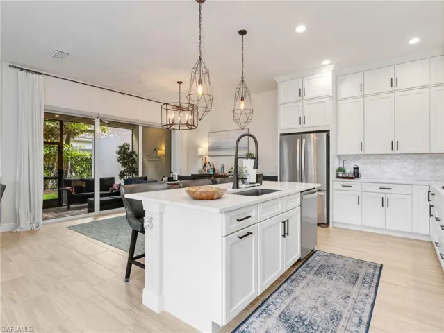 8958 Saint Lucia Dr, Naples, Florida 34114