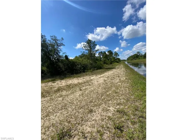 226 Genoa Ave S, Lehigh Acres Fl 33974