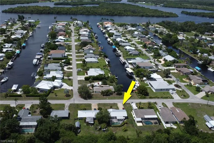 12207 De Moya Dr, Fort Myers, Florida 33905