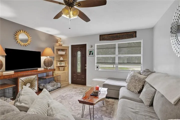 12207 De Moya Dr, Fort Myers, Florida 33905