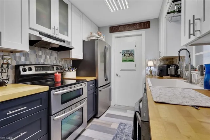 12207 De Moya Dr, Fort Myers, Florida 33905