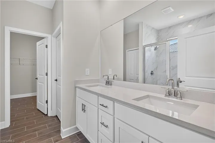 1911 Nw 1st Pl, Cape Coral, Florida 33993
