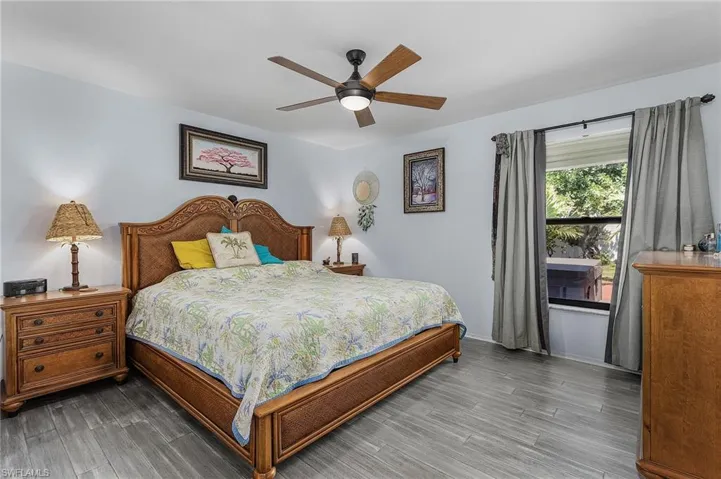 511 Sw 9th Ct, Cape Coral Fl 33991