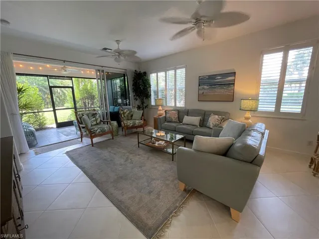 10640  Camarelle  CIR, Fort Myers, FL 33913