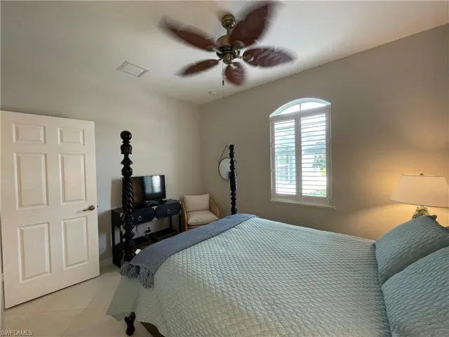 10640  Camarelle  CIR, Fort Myers, FL 33913