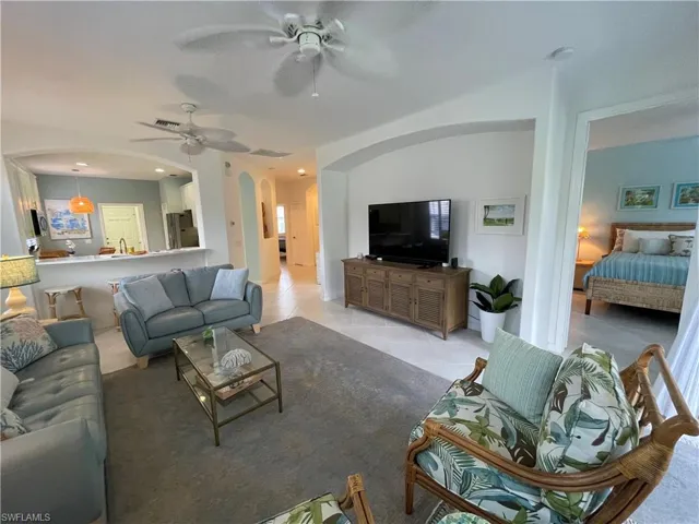 10640  Camarelle  CIR, Fort Myers, FL 33913