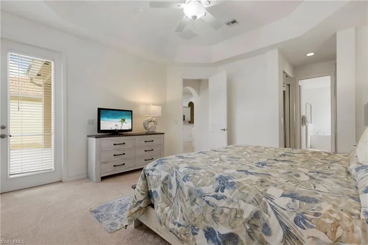 14516 Sterling Oaks Dr, Naples Fl 34110