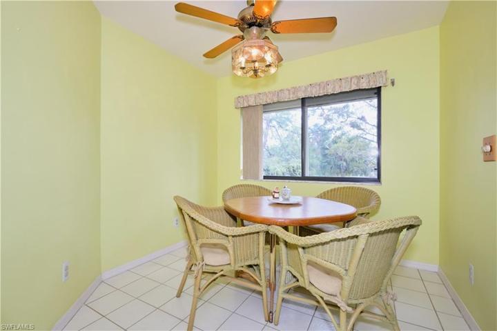 Breakfast nook just off the kitchen.