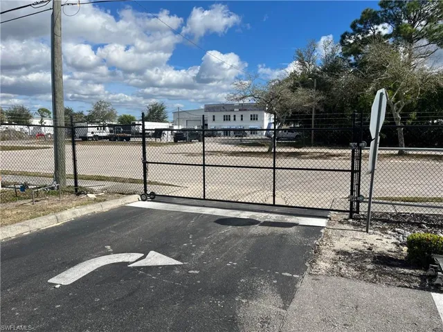2528  Andalusia  BLVD, Cape Coral, FL 33909
