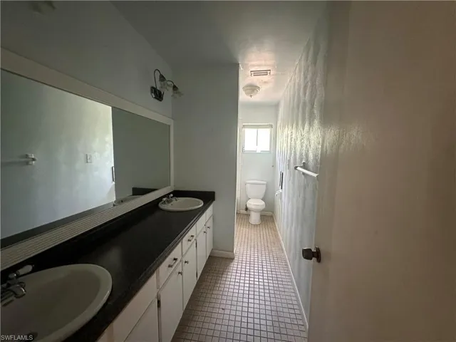 4756  Skates  CIR, Fort Myers, FL 33905