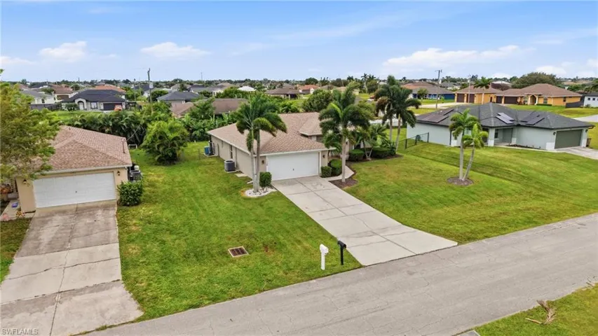 1138 Nw 15th Ter, Cape Coral, Florida 33993