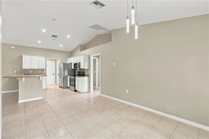 1138 Nw 15th Ter, Cape Coral, Florida 33993